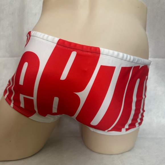 Aussiebum Square Cut Swimsuit XL Gently worn 80% nylon/20% spandex Fully lined - Picture 3 of 6